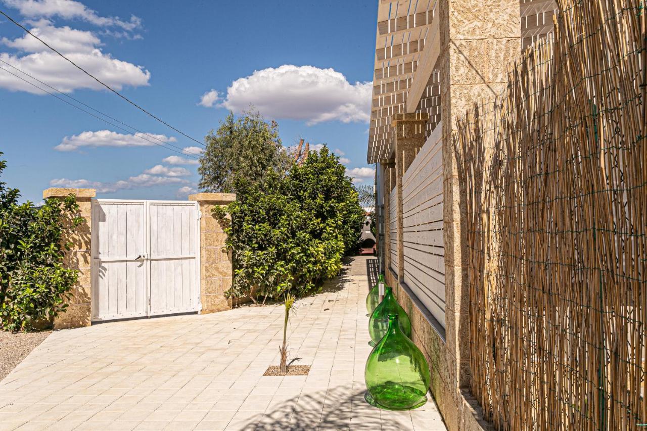 Resort Almaredamarra Con Piscina E Idromassaggio Sul Mare Torre San Giovanni Ugento Exterior foto